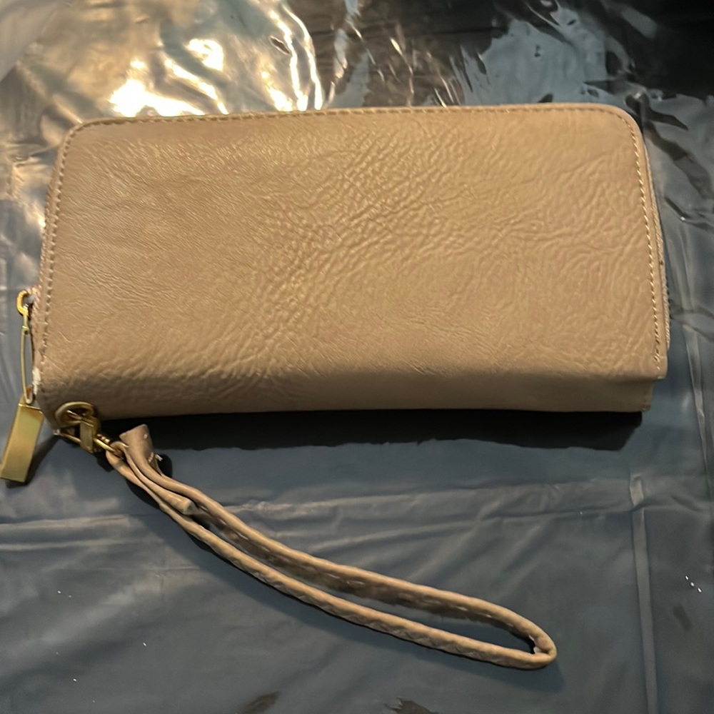 New tan double zipper wallet
